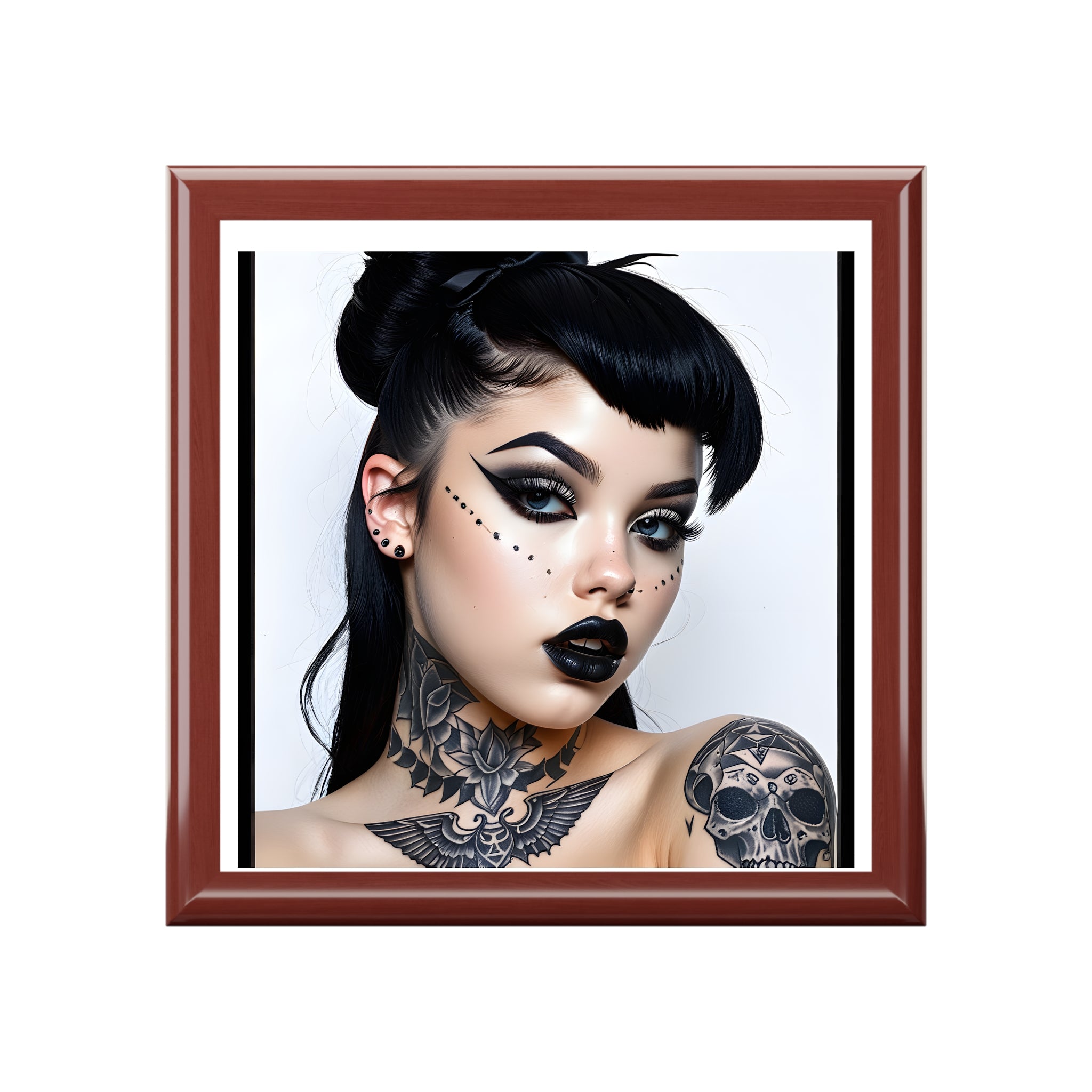 Boîte à Bijoux Portrait Gothique Pin-up – Coffret Laqué Noir avec Illustration Glamour Sombre